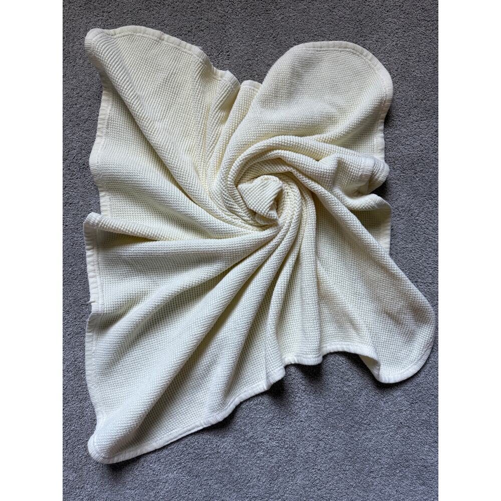 Vintage Cozy by JE Morgan waffle knit baby blanket - yellow - cotton - 37 x 36